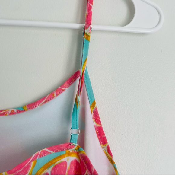 Main Squeeze Peplum Tank Top - Picture 6 of 12